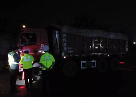 地磅檢測治超現(xiàn)場